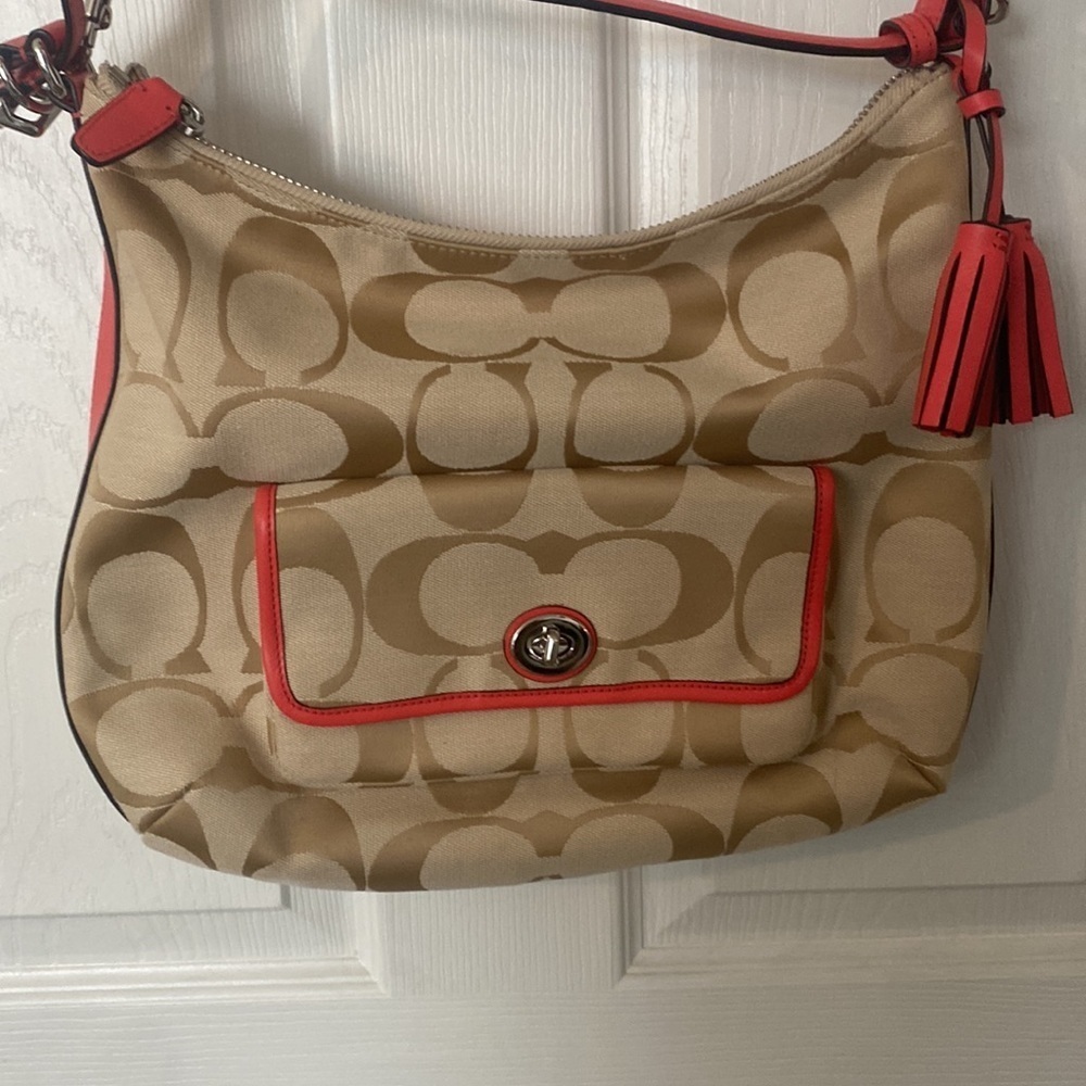 Coach Shoulder & crossbody Canvas Signature Logo purse